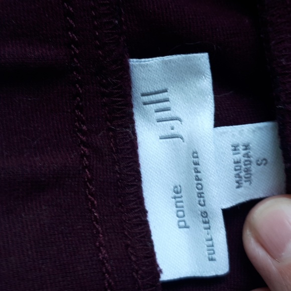 J.Jill Ponte full legged cropped. Burgendy size S - Picture 2 of 4